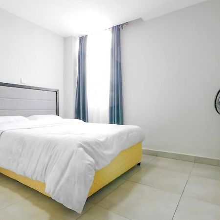 קיגאלי Ultra Modern Apartment In Nyarutarama מראה חיצוני תמונה